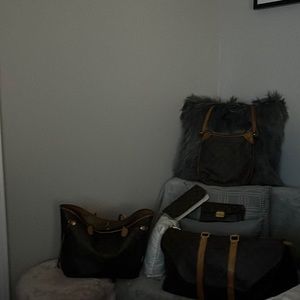 Sale in class and lots on the cross body bag teo wallet and duffel bag